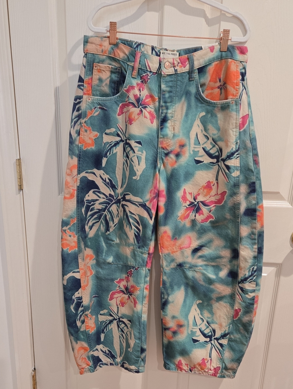 Free People Good Luck Barrel Jeans Pool Floral 30 - Picture 5 of 15